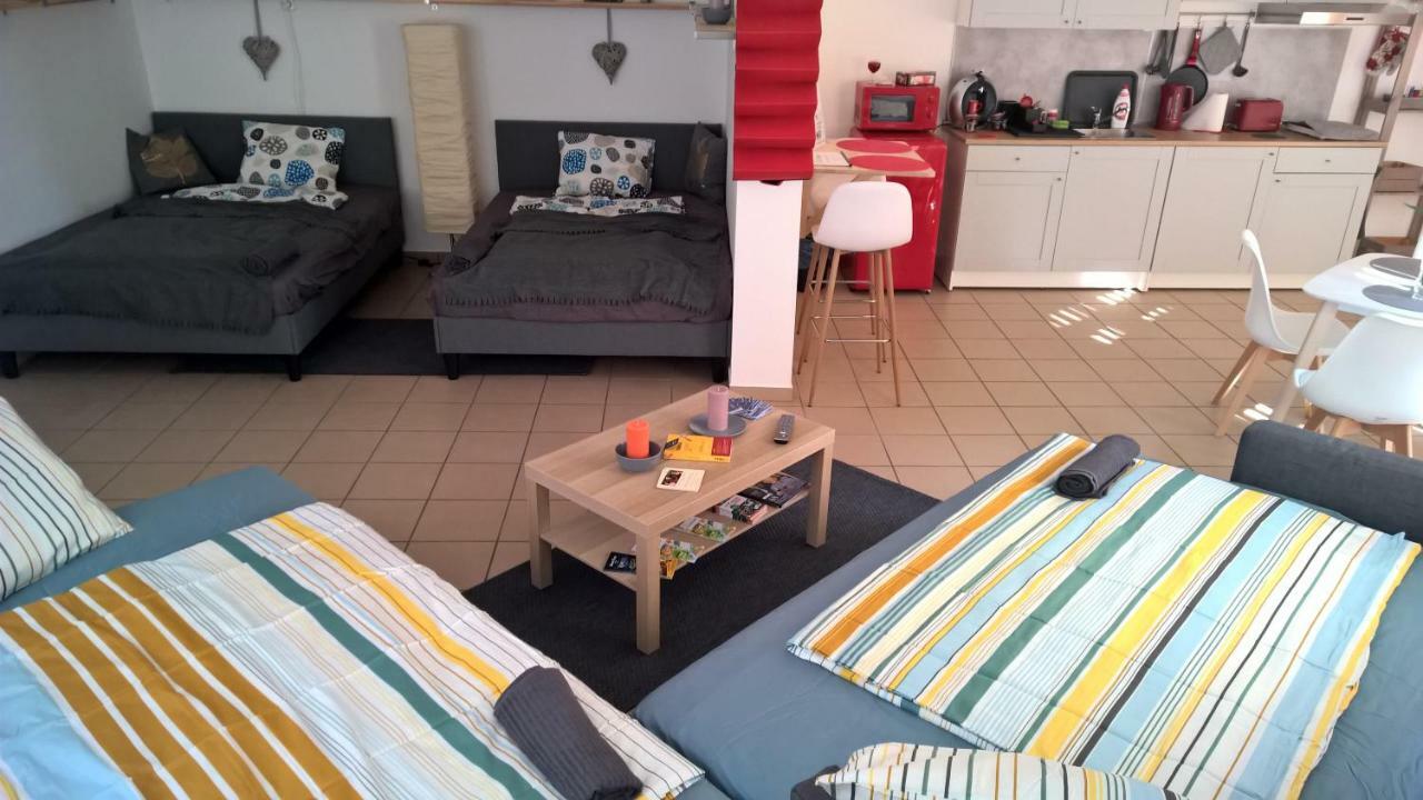 Boralom Studio Apartman 토코이 외부 사진